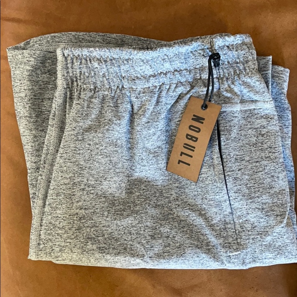 NoBull Men’s Shorts Knit Heather Grey NWT